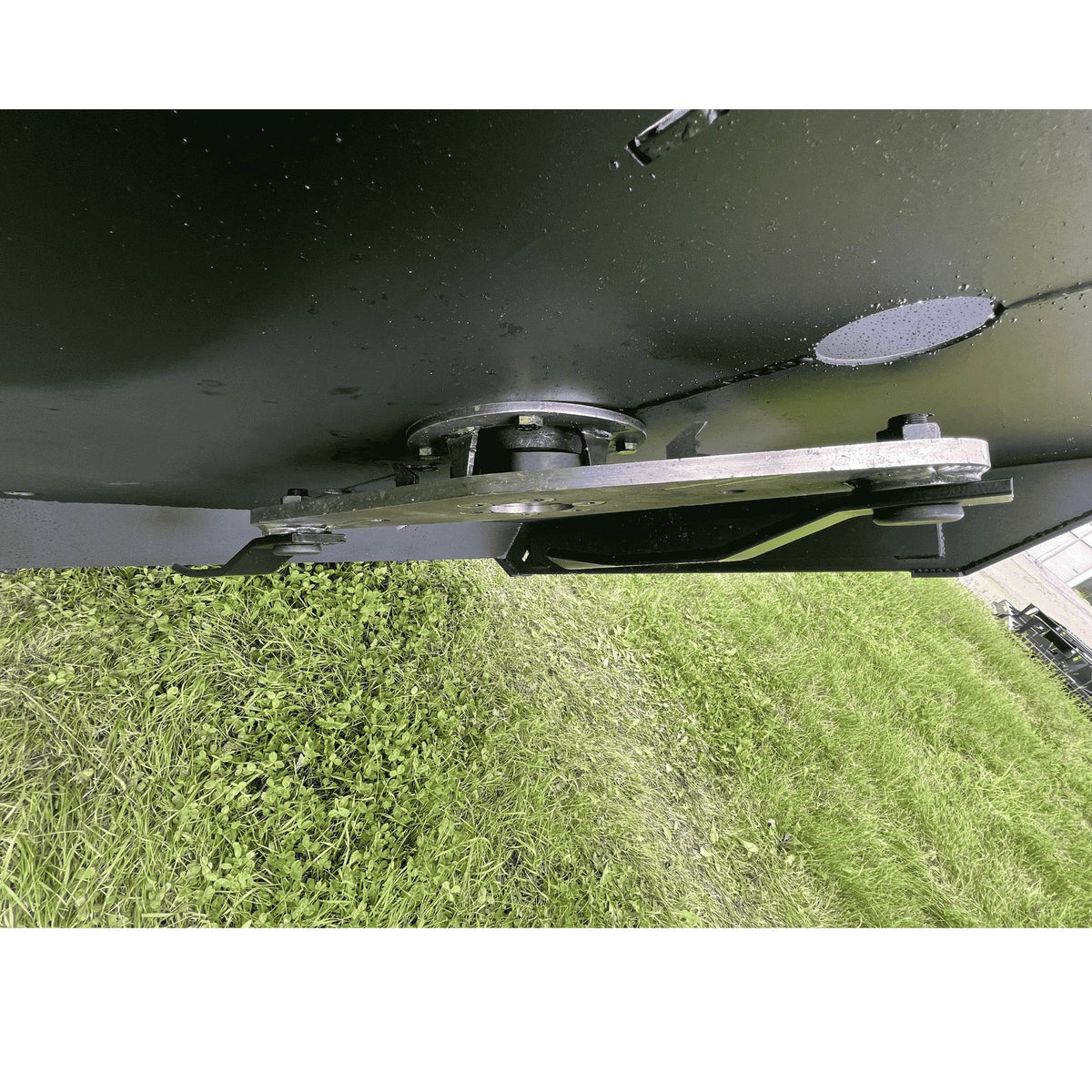 Stinger Twister F2 Series Brush Cutter | 4" Cut Capacity | Radial Piston Motor